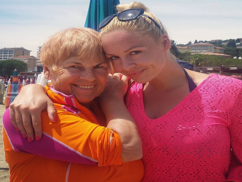 ISKRENO! Špela Grošelj: Mama izdala nekaj, kar jo je šokiralo
