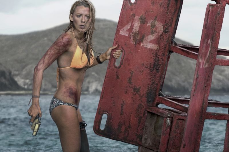 Blake Lively v tej grozljivki neizmerno seksi