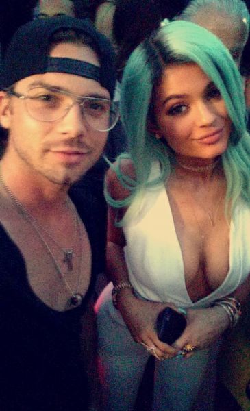 FOTO! Fotograf Tibor Golob se stiska h Kylie Jenner