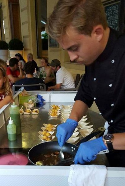 OPA! Masterchefovec Tilen kuhal na ulici