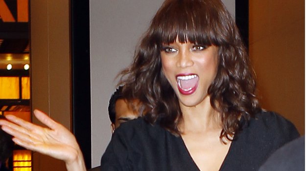 Tyra Banks načrtuje otroka in v oddaji gostuje mladoletne prostitutke