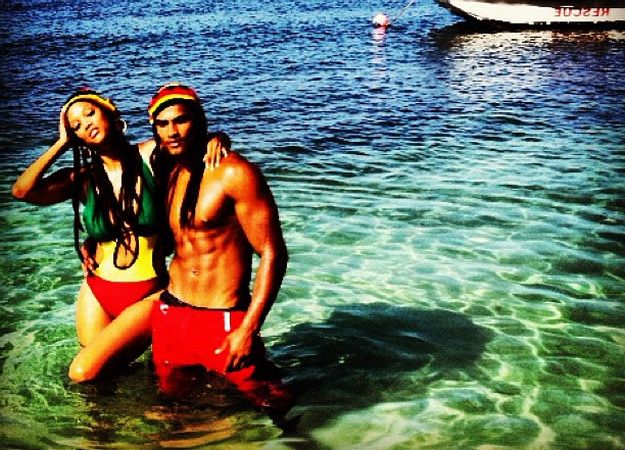 Bikini! Tyra Banks uživa na Jamajki z vročim in postavnim mladeničem