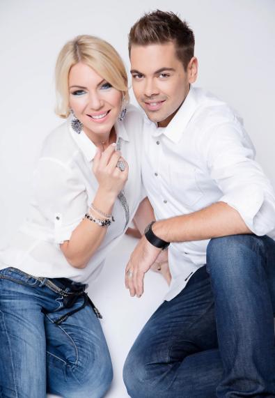 OPA! Res je! Urška Pirš se s Simčičem vrača na TV!
