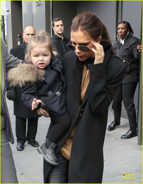 Poglejte! Harper Beckham je že prava mala dama