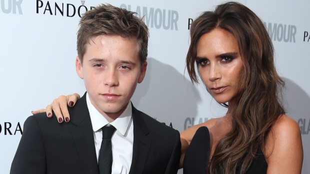 Victoria Beckham: V šolo kar s helikopterjem!