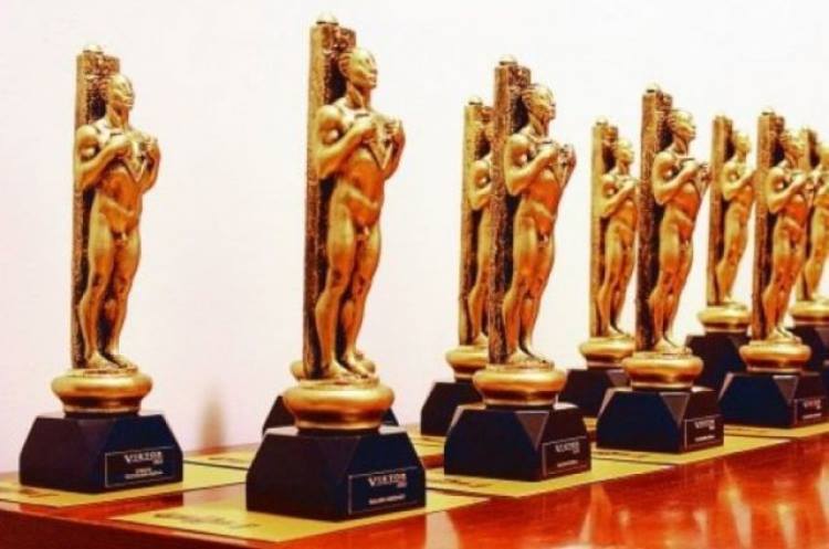 Kdo so finalisti za viktorja popularnosti 2014?