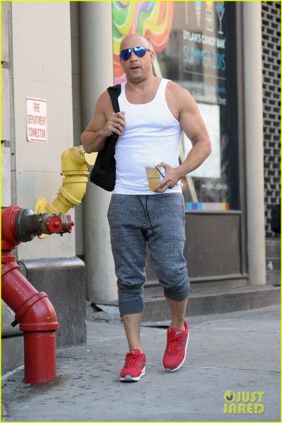 Vau! Vin Diesel pri teh letih še vedno magnet za ženske