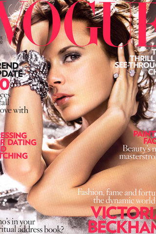 Noseča Victoria Beckham gola pozirala za Vogue
