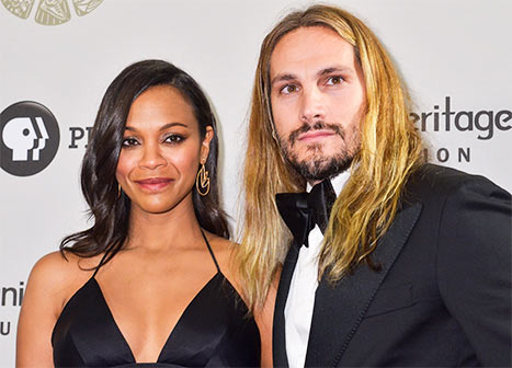 Video! Noseča Zoe Saldana pleše ob drogu!