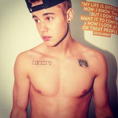 Vroče! Justin Bieber: Brez majice na naslovnici revije!