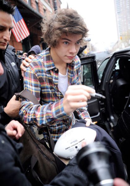 Harry iz 1D: Cara Delevingne ga je bila prisiljena zapustiti?