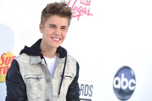Vroče! Justin Bieber: Dela na svoji lastni seriji o sebi!