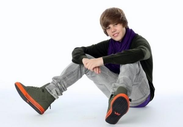 Justin Bieber: Kaj išče pri dekletih?