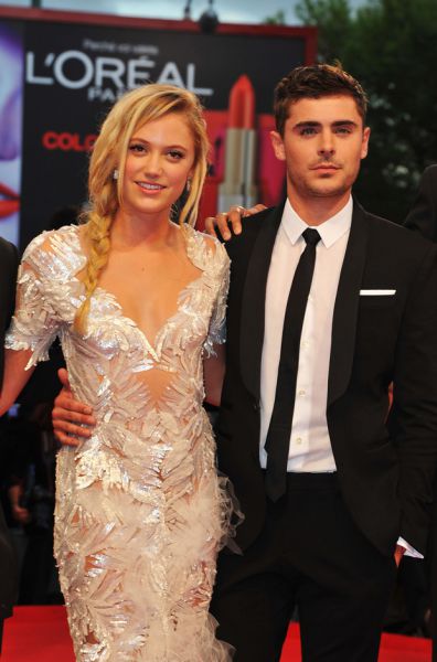 Opa! Zac Efron: Poglej si njegovo domnevno novo punco!