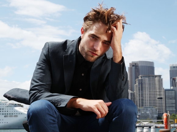 Rob Pattinson o koncu Somraka: Namesto piva pijem vodko!