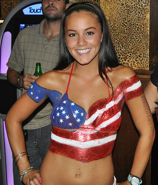 Realistično norčevanje iz ameriških deklet...