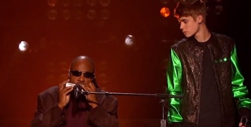 Video: Justin Bieber navdušil z nastopom na X Factorju!