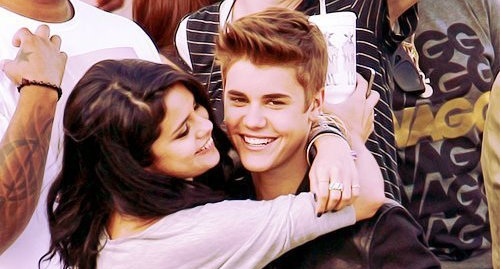 Justin Bieber: Za zaroko s Seleno sem premlad!