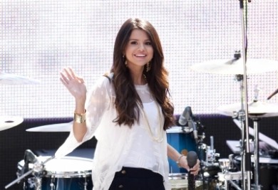 Selena Gomez: Ločitev staršev jo je močno prizadela!