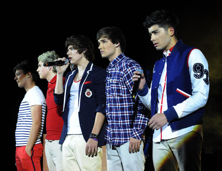 One Direction: Zabavna in poljubna dejstva o njih! 2. del