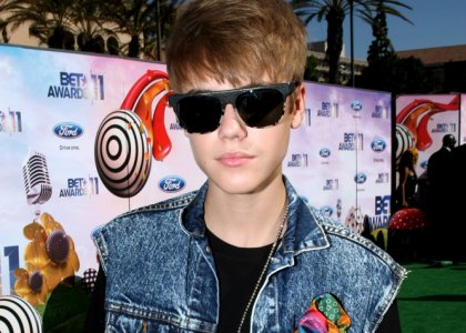 FOTO: Justin Bieber ljubljenec občinstva na BET nagradah!