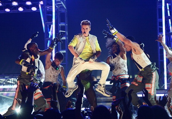 Justin Bieber: Osvojil nagrado in navdušil z nastopom na Billboard nagradah!