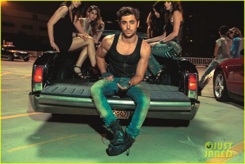 HOT! Zac Efron: Tako seksi ga še nismo videli!
