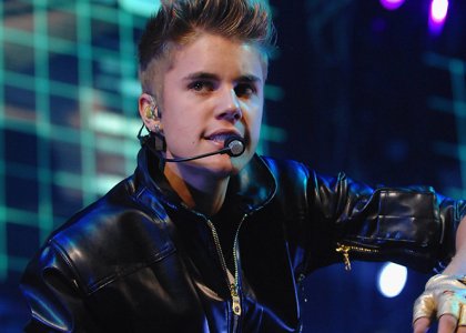 Justin Bieber: Nastopil bo na modni reviji Victorije Secret!