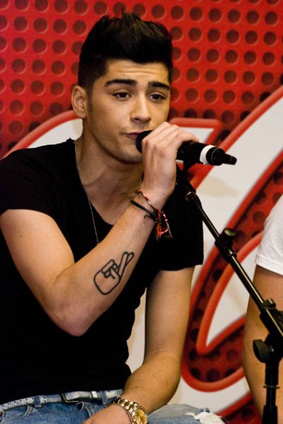 Zayn iz 1D: Razložil je pomene svojih tatujev!