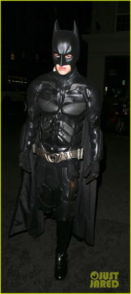 Foto: Liam iz 1D: Postal je Batman!