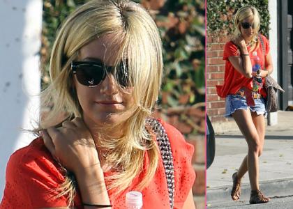 FOTO: Ashley Tisdale spet blondinka!