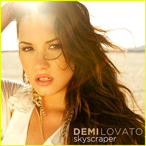 VIDEO: Delček izseka novega videospota Demi Lovato, ki izide jutri!