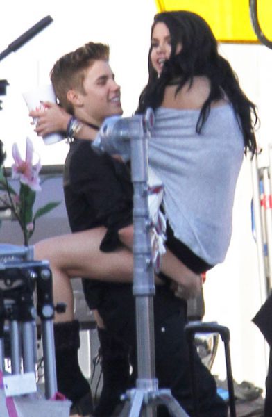 Vroče! Justin Bieber: Selena mu je oprostila spogledovanje z Barbaro Palvin!