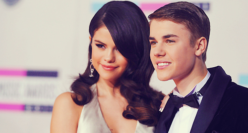 Vroče! Justin Bieber in Selena Gomez: Te zanima, zakaj sta spet skupaj?