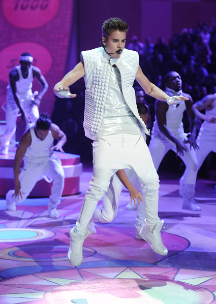 Justin Bieber: Še vedno nima dostopa do svojega denarja!