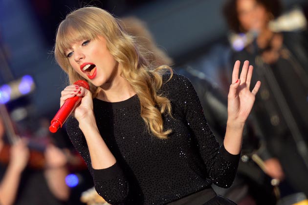 Taylor Swift: Zanimivo ji je bilo pisati o čem drugem kot o bivših fantih!