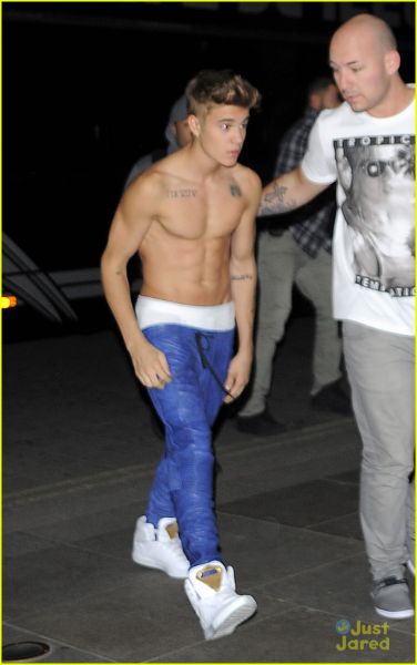 Vroče! Justin Bieber: Rojstni dan proslavil v nočnih klubih!