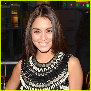 Novo! Vanessa Hudgens: Po 5 letih spet izdala novo pesem!