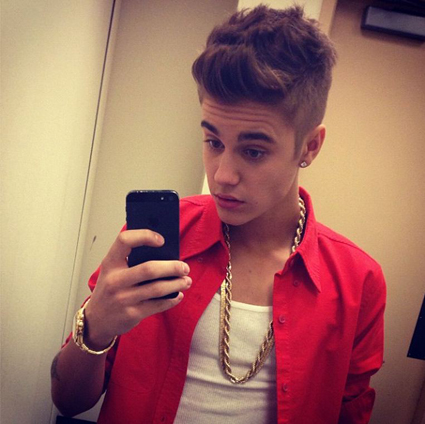 Justin Bieber: Ni gej, čeprav si to lahko prebral/-a!