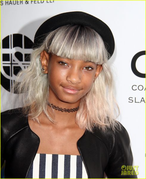 Foto: Willow Smith: Poglej si jo z belimi lasmi!