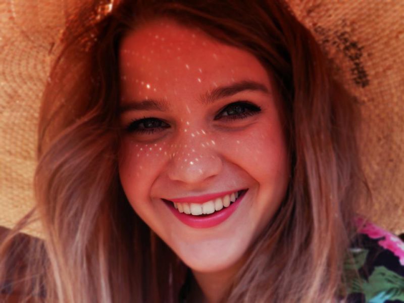 FASHION GIRL: Komentarji na outfite slavnih na Wango Tango!