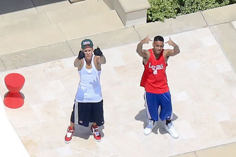 Šok! Justin Bieber: Sedaj ga paparaci lovijo že s helikopterjem!