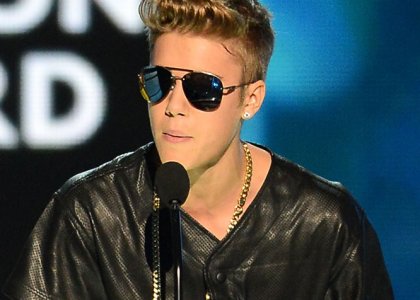 Justin Bieber: Hočejo, da neha voziti!