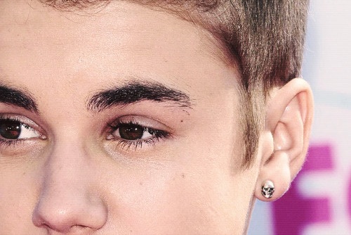 Justin Bieber: Popoln je!