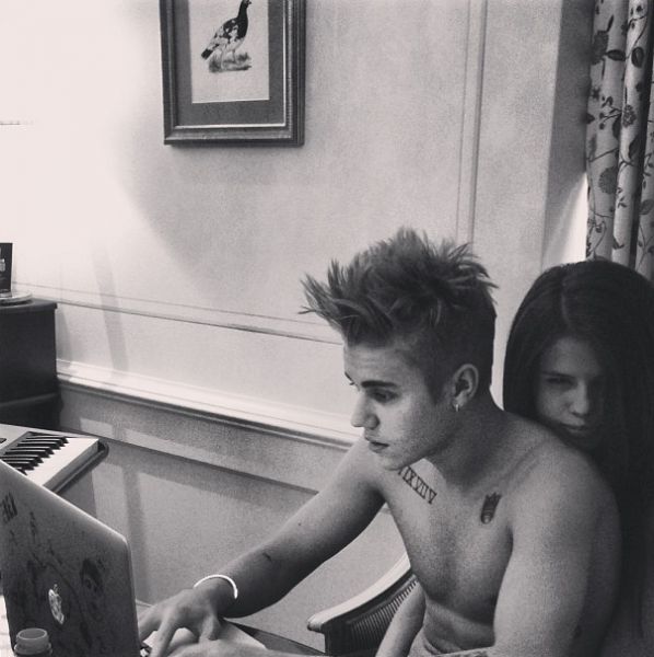 VROČE! Selena Gomez: Prepričana je, da je Justin tisti pravi?!