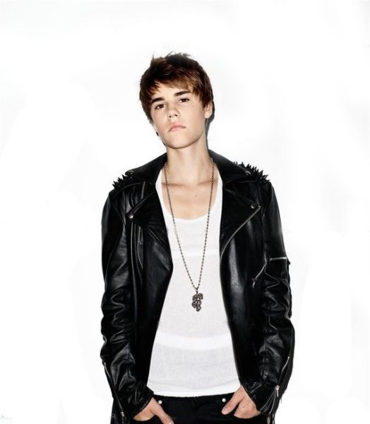 Justin Bieber: Nabildati se hoče!