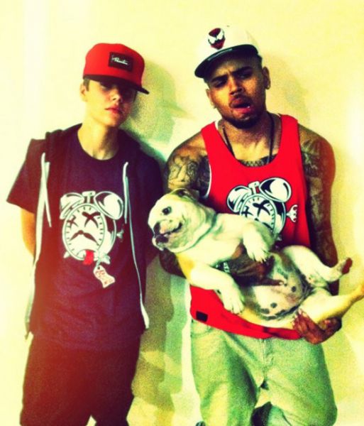 AVDIO: Justin Bieber: Prisluhni mu med rapanjem!