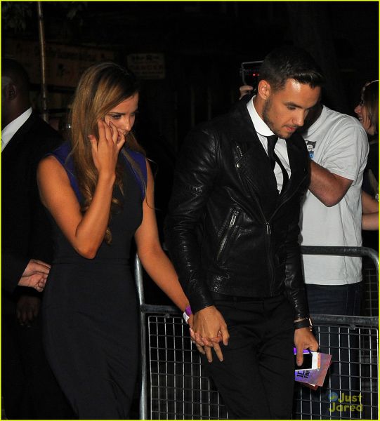 VROČE! Liam iz 1D: Na rdečo preprogo pripeljal tudi svojo novo punco!