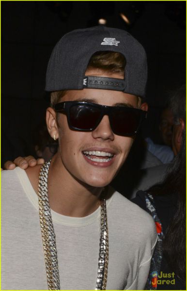 Justin Bieber: Bo pop kariero zamenjal za rapersko?!
