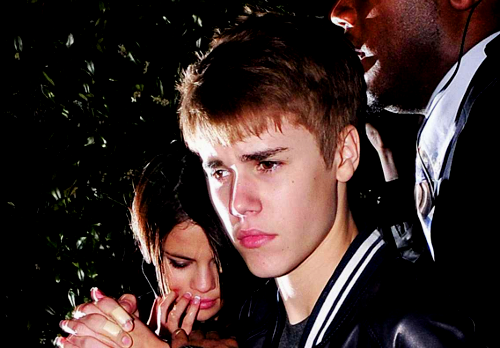 Vroče! Justin Bieber in Selena Gomez: Se bosta razšla do konca tega meseca?!